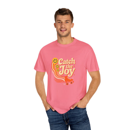 Catch the Joy Retro T-Shirt | Vintage Roller Skating Tee | Perfect Gift for Skaters &amp; Friends | Fun Summer Wear, Casual Fashion, Gift Idea