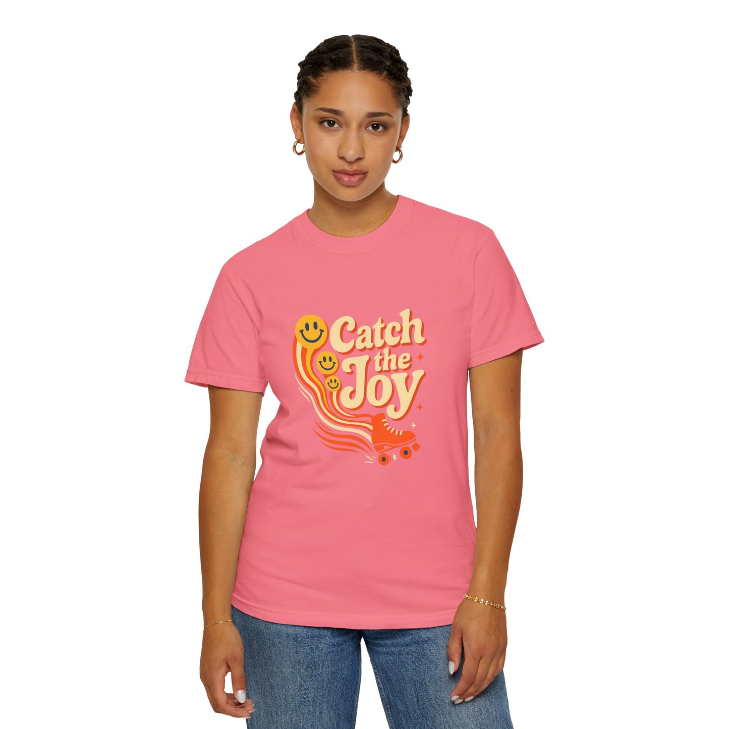 Catch the Joy Retro T-Shirt | Vintage Roller Skating Tee | Perfect Gift for Skaters &amp; Friends | Fun Summer Wear, Casual Fashion, Gift Idea