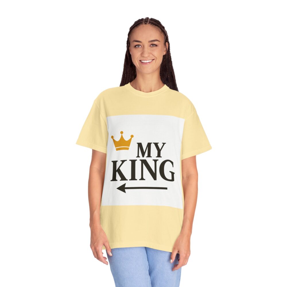 King Graphic Tees, Unisex T-Shirt for Men and Women, Gift for Dads and Partners, Fun Family Outings, Birthday Celebration Tee - Image 3