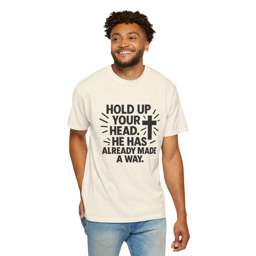 Faith-Inspired Unisex T-Shirt: "Hold Up Your Head" - Christian Apparel for Everyday, Gift for Holidays, Encouragement Tee - Image 5